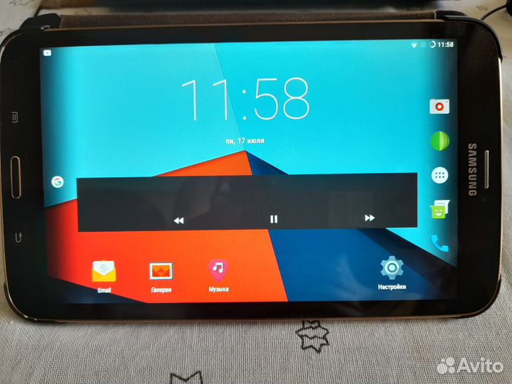 Планшет Samsung Tab311 (8 дюйм.экран) +ориг. чехол