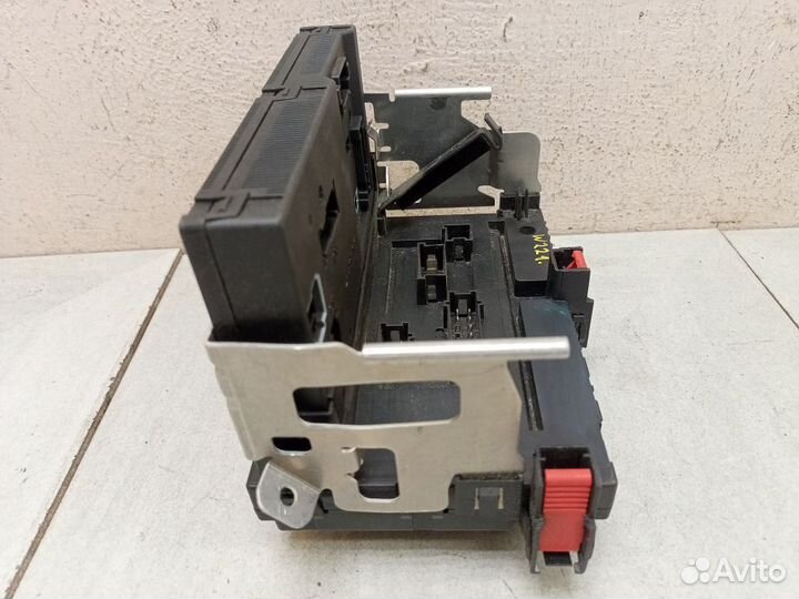 Блок предохранителей