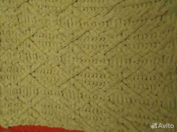 Плед детский вязаный ручной работы