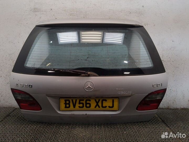 Двигатель стеклоочистителя задний Mercedes E W211