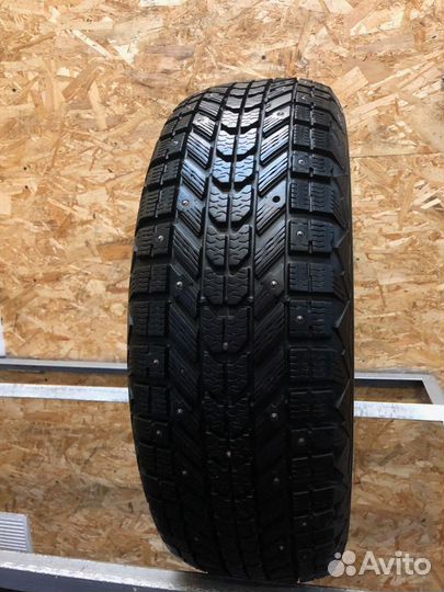 Firestone Winter Force 215/60 R16