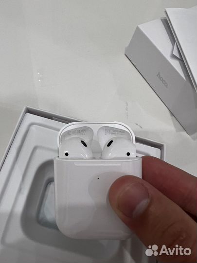 Airpods 2