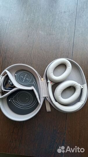 Sony WH-1000xm4