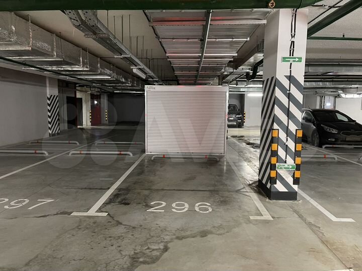 Машиноместо, 13 м²