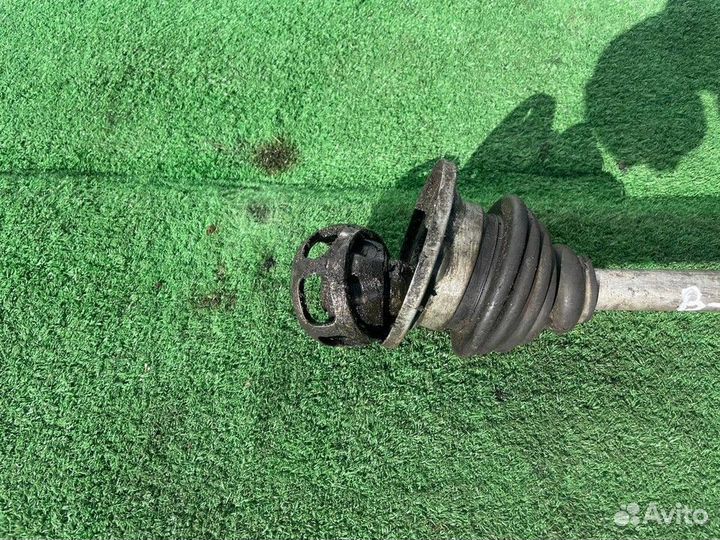 Полуось (привод) передняя левая L