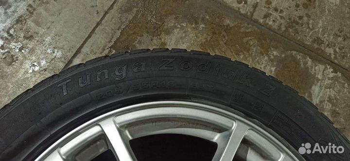 Tunga Zodiak 2 205/55 R16