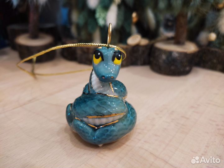 Елочная игрушка змея Фарфоровая мануфактура