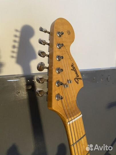 Fender Stratocaster Japan 1980