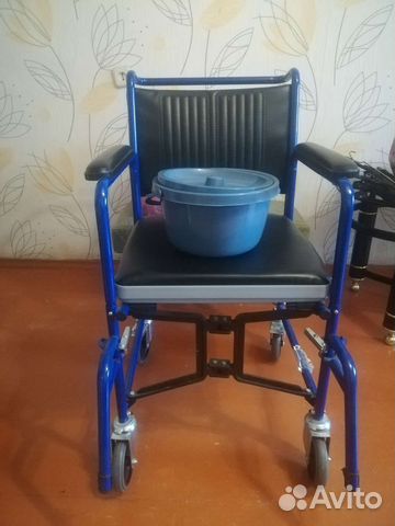 Кресло-коляска с санитарным оснащением