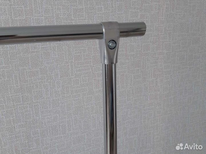 Вешалка напольная