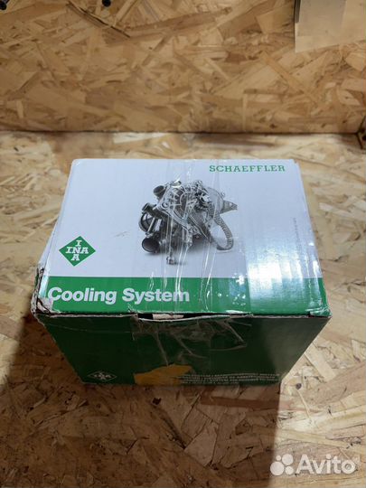 Помпа на volkswagen karawella