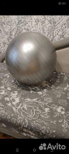 Гимнастический мяч 600