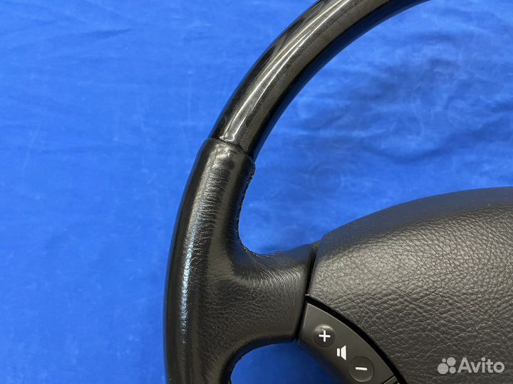 Оригинальный руль с косточкой Lexus GX470 LX470