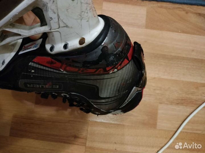 Вратарские коньки bauer