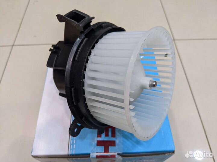 Мотор отопителя mercedes benz C (W204) / E (W212)