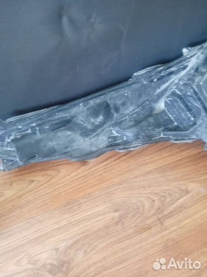 Продам правую фару