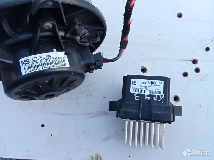 Моторчик печки Шевроле Круз