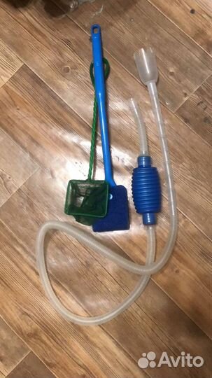 Аквариум на 100 литров с оборудованием и рыбками