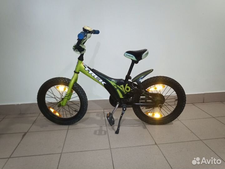 Детский велосипед trek 16