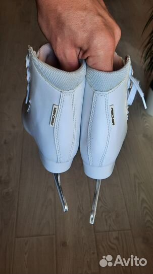 Фигурные коньки Fisher