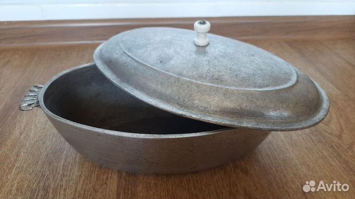 Утятница чугунная СССР