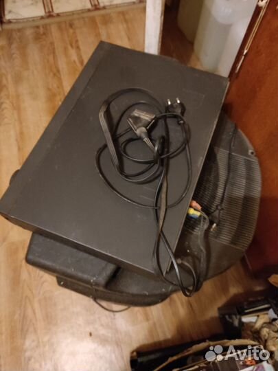 Видеомагнитофон panasonic