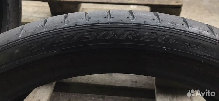 Pirelli P Zero 275/30 R20