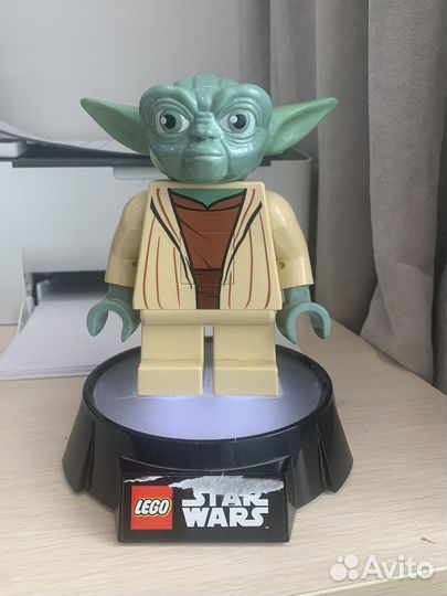 Настольная лапма йода Lego Star Wars 