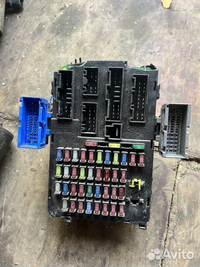 Блок предохранителей kia rio 2