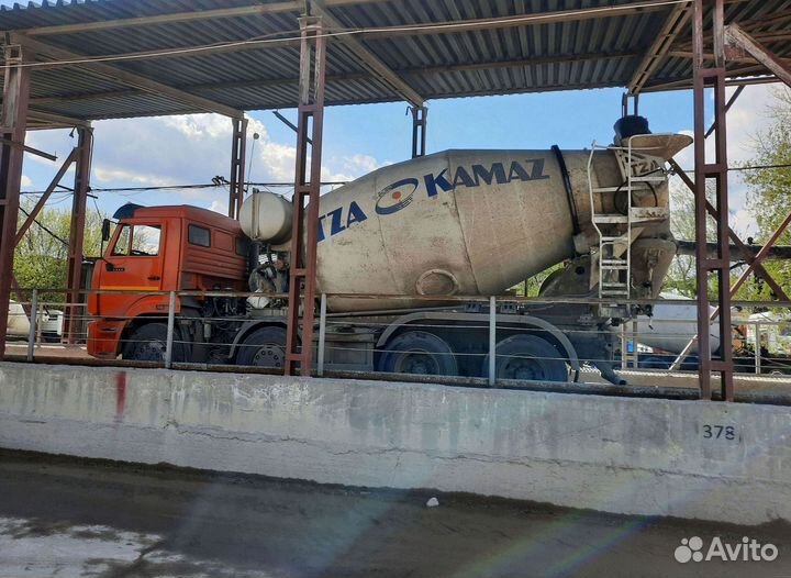 Доставка бетона миксером