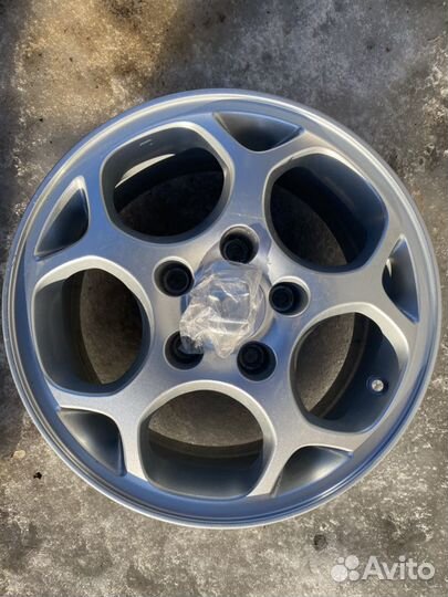 Диск оригинал Хонда R15