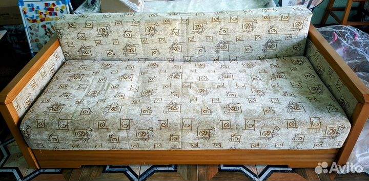 Диван большой