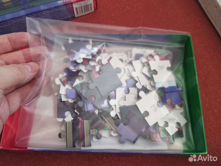 Много пазлов