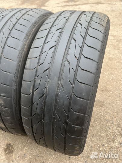Toyo DRB 225/50 R17 94V