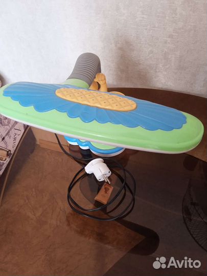 Лампа настольная