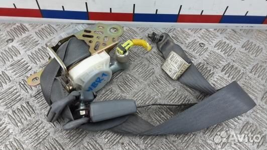 Ремень безопасности с пиропатроном сиденья передне