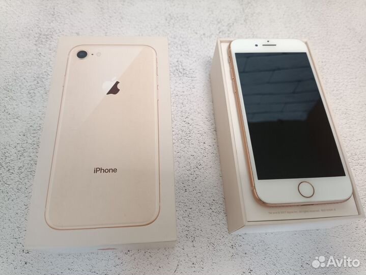 iPhone 8, 256 ГБ