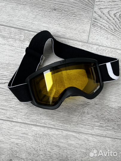 Горнолыжные очки
