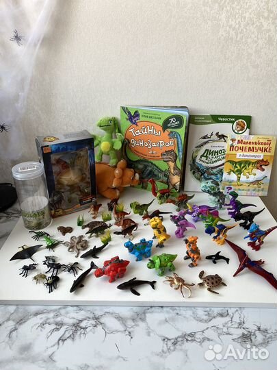 Динозавры книги трансформеры + дино шар