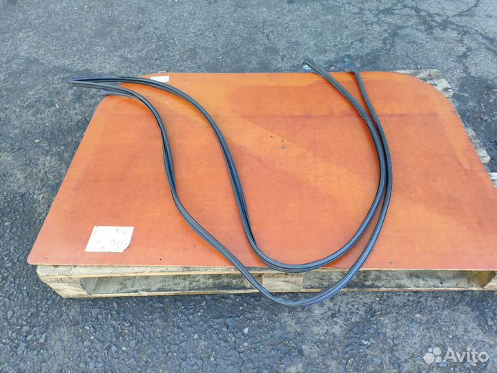 Уплотнительная рамка MB CLS-class c218