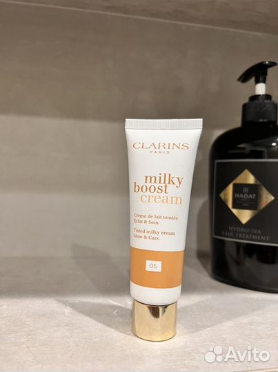Крем тональный Clarins