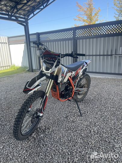 Regulmoto Athlete 250