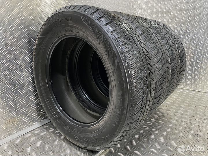 Nokian Tyres WR SUV 3 225/65 R17 106H