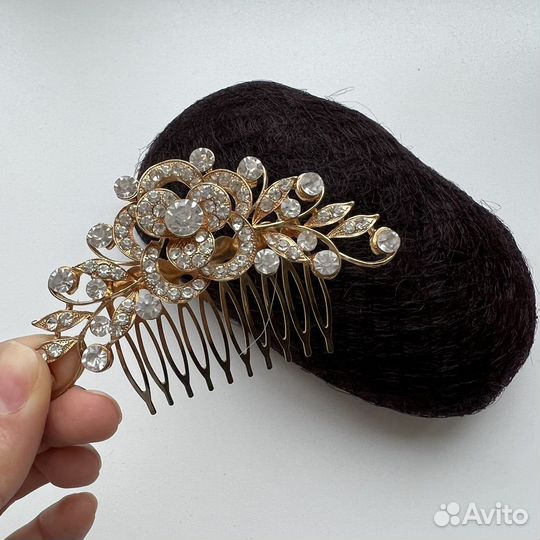 Свадебная заколка и валик накладной