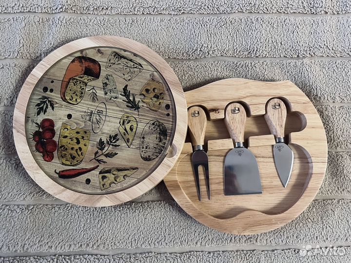 Сырная доска с ножами новая
