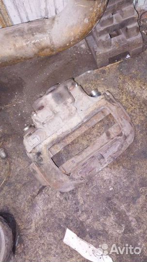 Суппорт полуприцепа