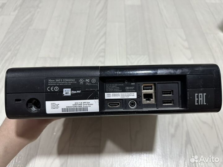 Xbox 360 Е прошитый Freeboot + игры