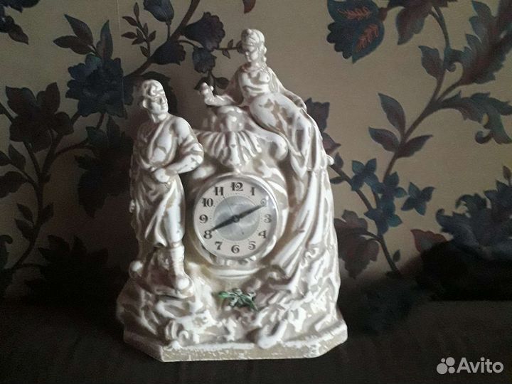 Часы настольные СССР