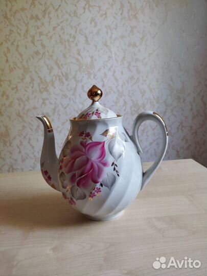Чайник заварочный фарфоровый бу