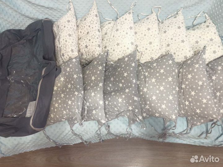 Бортики в кроватку